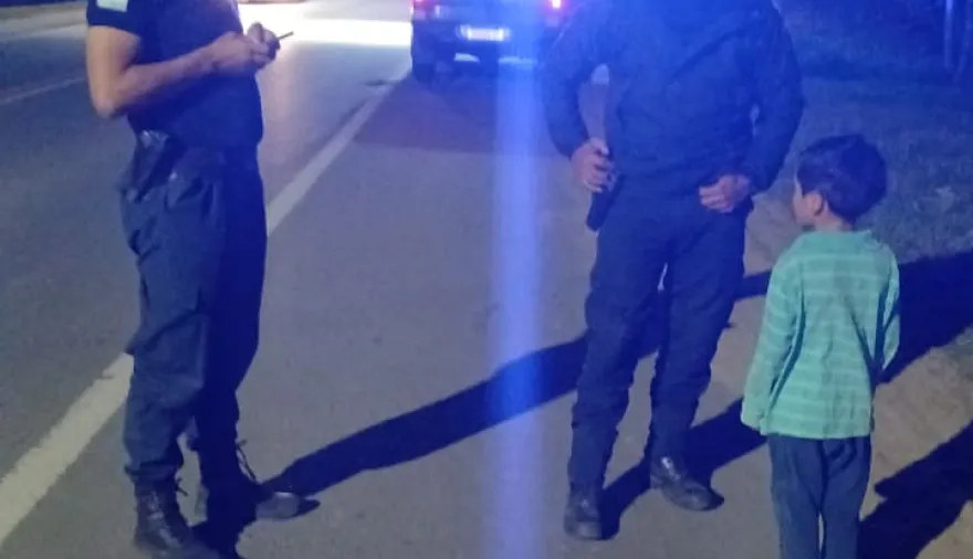 Menor de 6 años fue hallado solo en Ruta Nacional 12 de Esquina