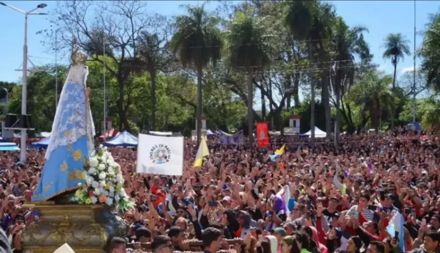 Itatí se vistió de fe: La 46° Peregrinación Juvenil del NEA congregó a más de 400.000 devotos