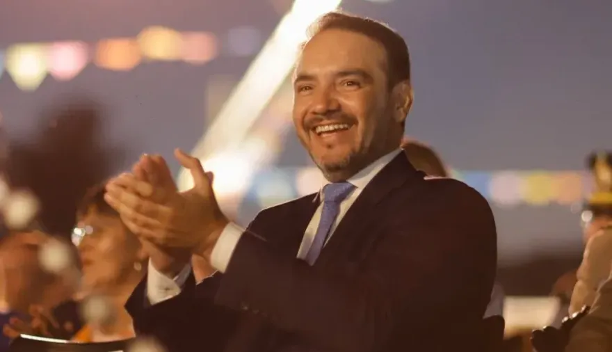 Juan Pablo Valdés inicia su gestión como Gobernador de Corrientes