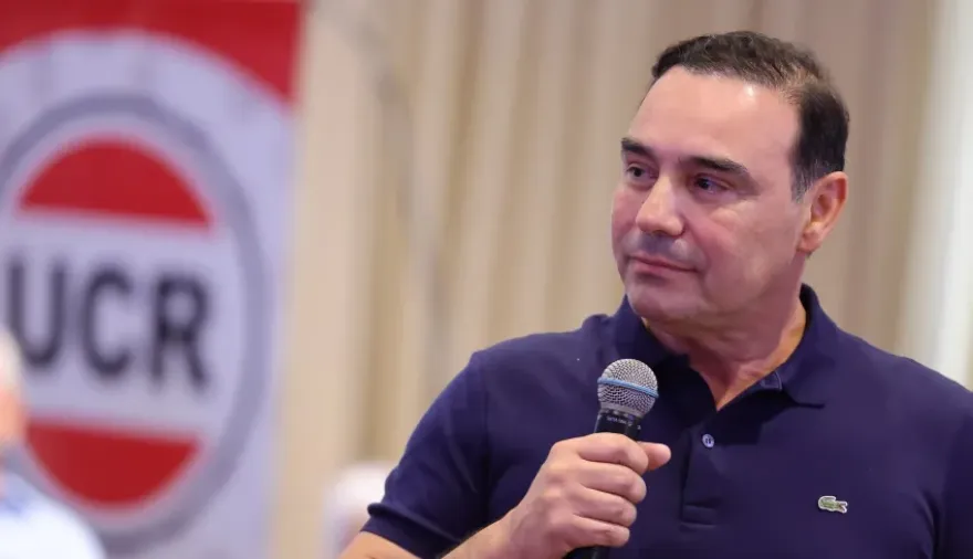 Con recorridas por el interior, la UCR retoma la actividad política