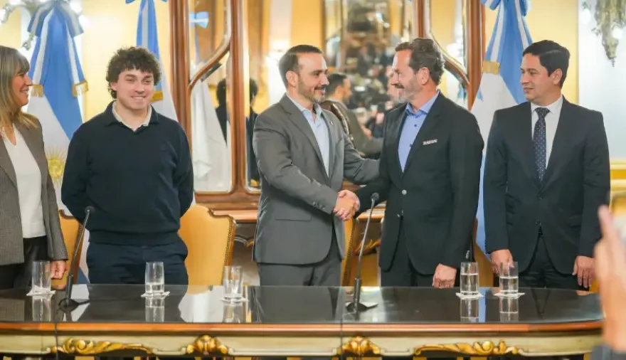 Corrientes suma una inversión de más de 20 millones de dólares con la primera planta de Mass Timber del país
