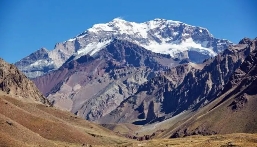 Registraron un fuerte sismo a los pies del Cerro Aconcagua que generó preocupación en Mendoza