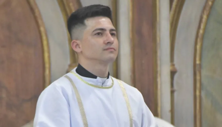 Un sacerdote nacido en Esquina: Josué Cañete será ordenado presbítero este martes