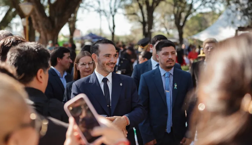 Juan Pablo Valdés saludó a Mantilla por sus 97 años y anunció nuevas obras para la comunidad