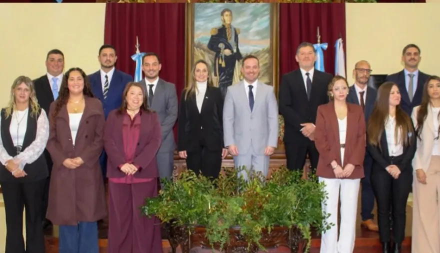 Esquina suma nuevas autoridades y fortalece su estructura municipal
