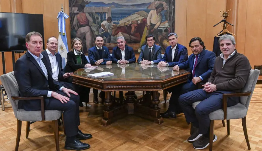 Valdés y gobernadores del Norte Grande insistieron ante Nación por tarifas diferenciales para zonas cálidas