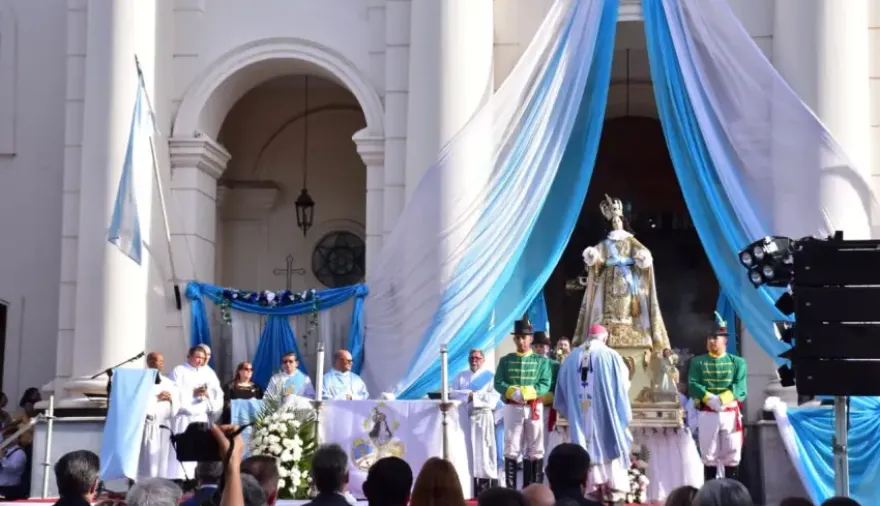 Multitudinaria celebración en Corrientes: la Virgen de la Merced reunió a miles de fieles