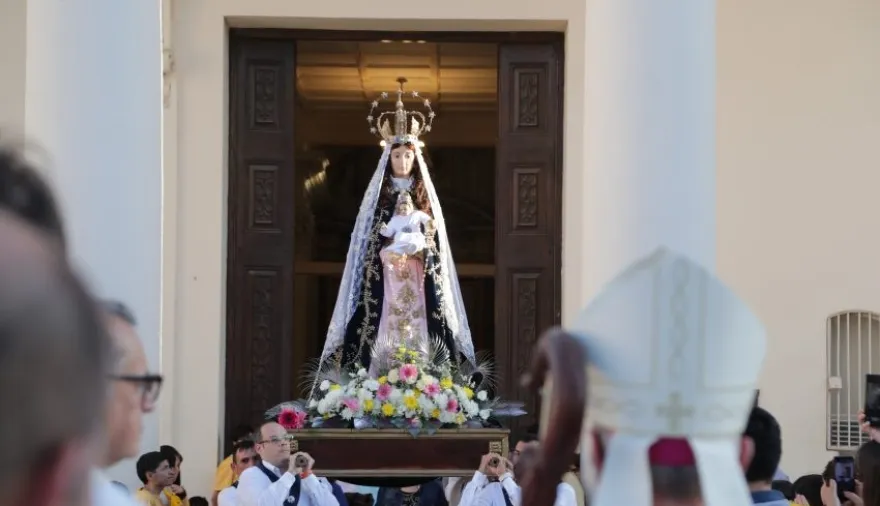 Goya se viste de fe: comienza la Novena en honor a la Virgen del Rosario