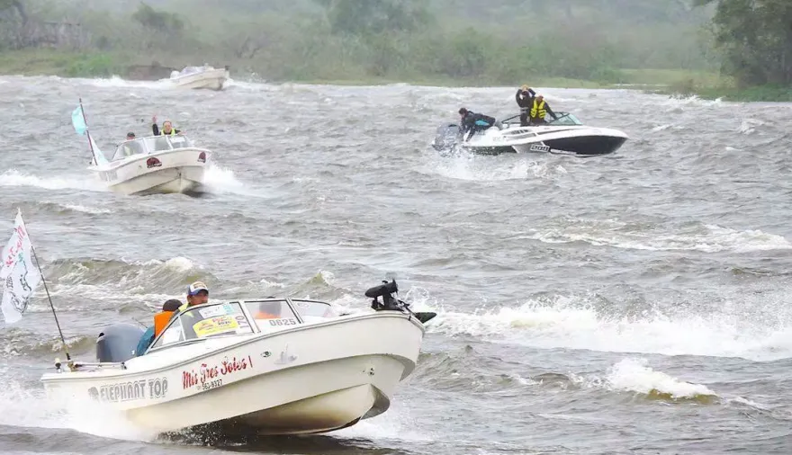 ¡Esquina ya vive la Fiesta del Dorado Esquinense!