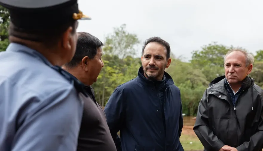 Valdés pone sus expectativas en la bajante de Ituzaingó para contener la creciente en Itatí y Paso de la Patria