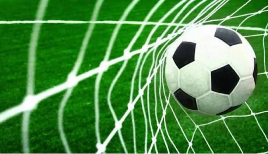Sábado de fútbol por Radio del Guaran: llega Súper Mitre Deportivo con Gabriel Anello