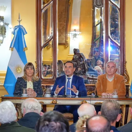 Valdés instó a “revolucionar la industria apostando al futuro cárnico de Corrientes”