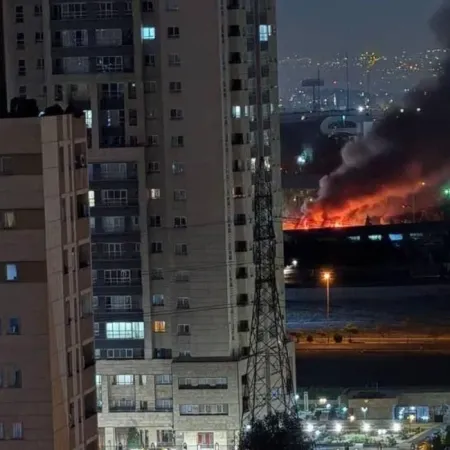 Irán respondió el ataque de Israel con más de 100 misiles y hubo explosiones en Tel Aviv y Jerusalén