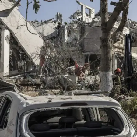 Irán volvió a bombardear Tel Aviv tras el ataque de Estados Unidos: hay 16 heridos