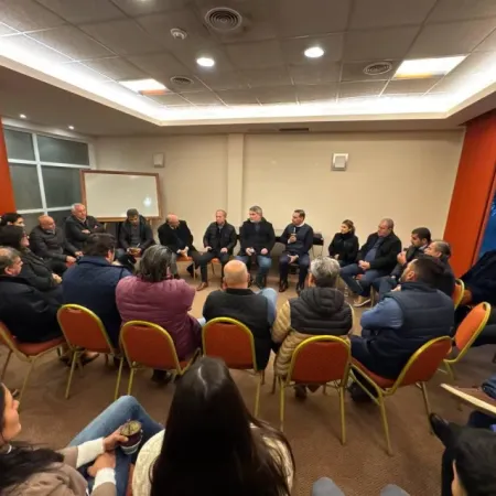 Un nutrido grupo de dirigentes de ELI resolvió respaldar a Vamos Corrientes