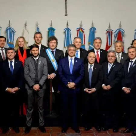 Máxima tensión entre la Casa Rosada y los gobernadores por el veto al aumento jubilatorio