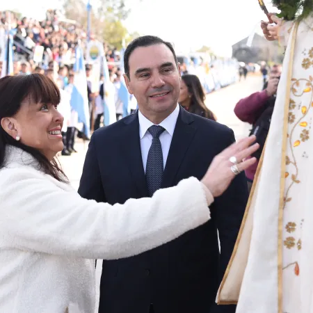 Valdés presidió el acto por el 193° aniversario de Mercedes