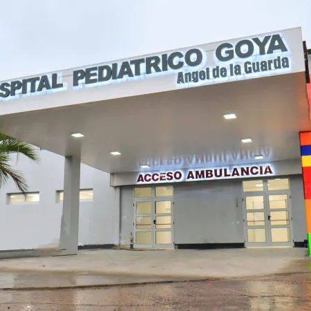 Valdés anunció el avance de obra del moderno Hospital Pediátrico en Goya