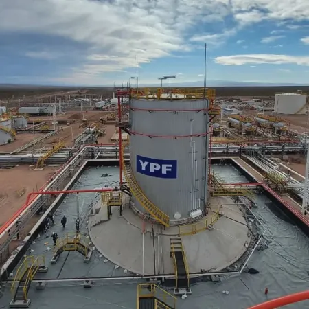 Juicio por YPF: la Justicia de Estados Unidos decidirá este martes si la Argentina debe entregar el 51% de las acciones