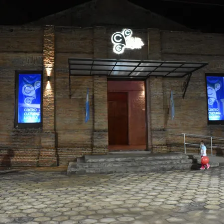Este martes se realizará la reapertura del Centro Cultural Esquina