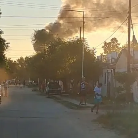Esquina: incendio en una vivienda dejó pérdidas materiales totales