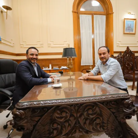 Valdés recibió en su despacho de Casa de Gobierno a los intendentes de Ituzaingó, Capital, y de Goya