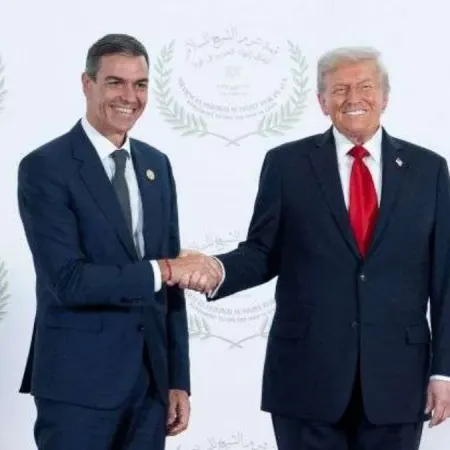 Donald Trump anunció que cortará todo el comercio con España