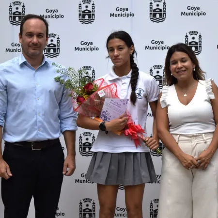 En el mes de la mujer, el intendente  Hormaechea encabezó el reconocimiento a mujeres destacadas de Goya