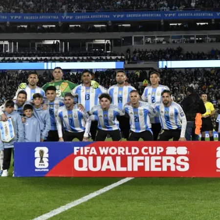 La Selección argentina juega su primer amistoso contra Mauritania en la Bombonera