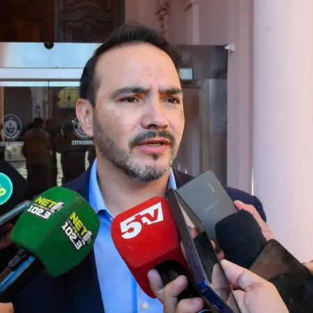 Valdés anunció avances con la UNNE, gestiones con ANSES y tierras para Corrientes