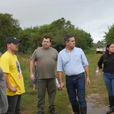 El Gobierno brinda asistencia a las familias evacuadas en Esquina