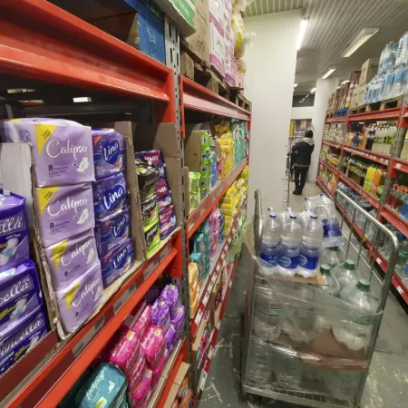 Los precios mayoristas subieron 3,4% en marzo y acumulan un alza de 6,1% en lo que va de 2026