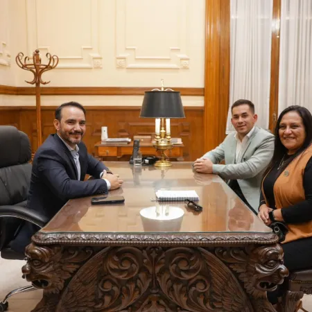 El gobernador Valdés sigue ratificando su compromiso con las comunas