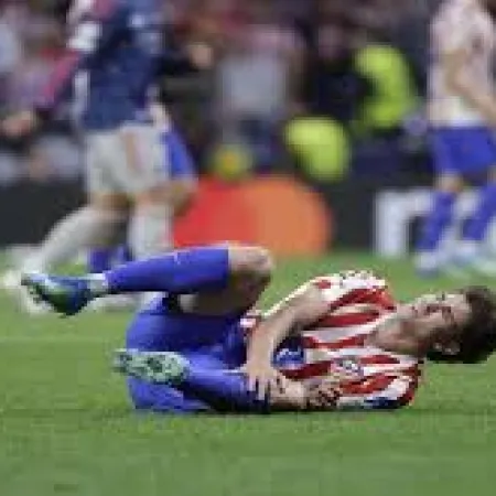 Julián Álvarez salió lesionado en el partido de Atlético Madrid y generó preocupación a 43 días del Mundial