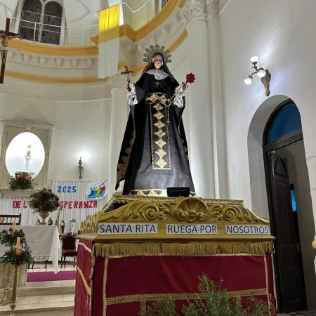 Cada 22 de mayo, la ciudad de Esquina se llena de fe, esperanza y devoción para honrar a Santa Rita de Casia, conocida como la patrona de los imposibles.