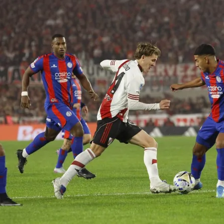 River empató 2 a 2 ante San Lorenzo y pasó por penales a los cuartos de final del Torneo Apertura
