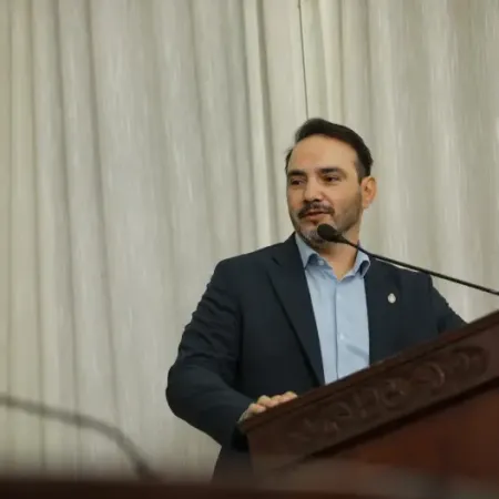 Valdés insistió en eliminar las PASO y las consideró un costo innecesario