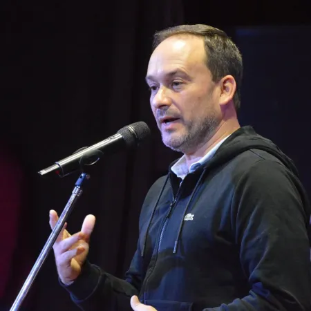 Hormaechea anunció recomposición salarial y ratificó el rumbo de su gestión en Goya
