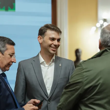 Tras la reunión de gabinete, Fornaroli remarcó el compromiso con la creación de empleo