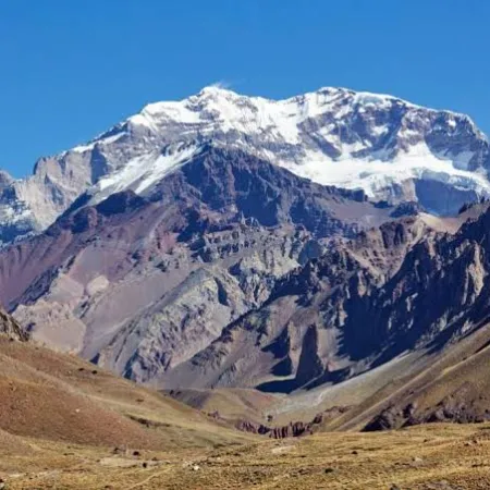 Registraron un fuerte sismo a los pies del Cerro Aconcagua que generó preocupación en Mendoza