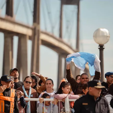 Corrientes se vistió de patria: más de 20.000 personas celebraron los 210 años de la Independencia en la Costanera