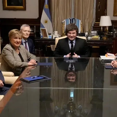 Kristalina Georgieva presenció la reunión de Gabinete en Casa Rosada y se reunió con Javier Milei