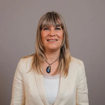 Mariel Gabur destacó por Radio del Guaran el crecimiento industrial que impulsa Corrientes