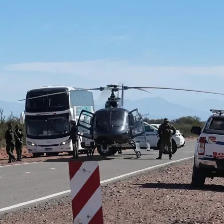 Tragedia en San Juan: murieron 7 personas tras estrellarse un helicóptero que iba combatir los incendios forestales
