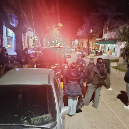 Accidente en Esquina: una niña de 7 años fue embestida por una moto y trasladada al hospital