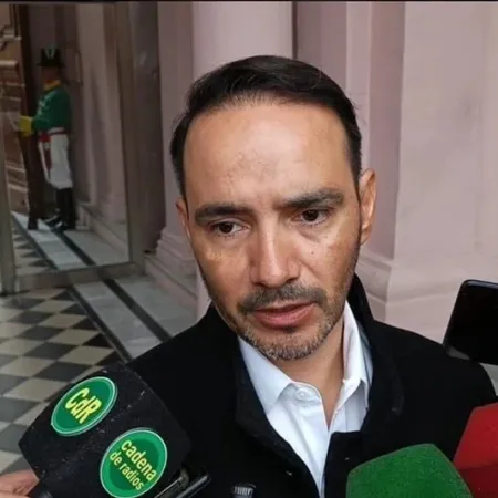 Valdés anticipó un nuevo aumento para estatales y habló de una provincia que busca no perderle pisada a la inflación