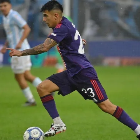 Domingo de fútbol, pasión y transmisión en Radio del Guaran