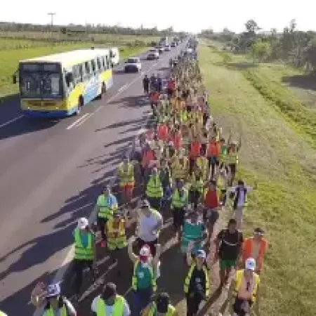 Peregrinación Juvenil del NEA: Itatí aplicará un canon de hasta $50.000 por colectivo