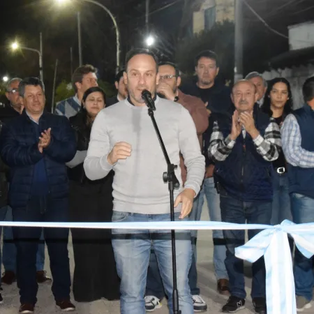 Goya: Vecinos de calle Chile disfrutan de nueva cuadra pavimentada