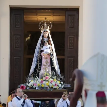 Goya se viste de fe: comienza la Novena en honor a la Virgen del Rosario